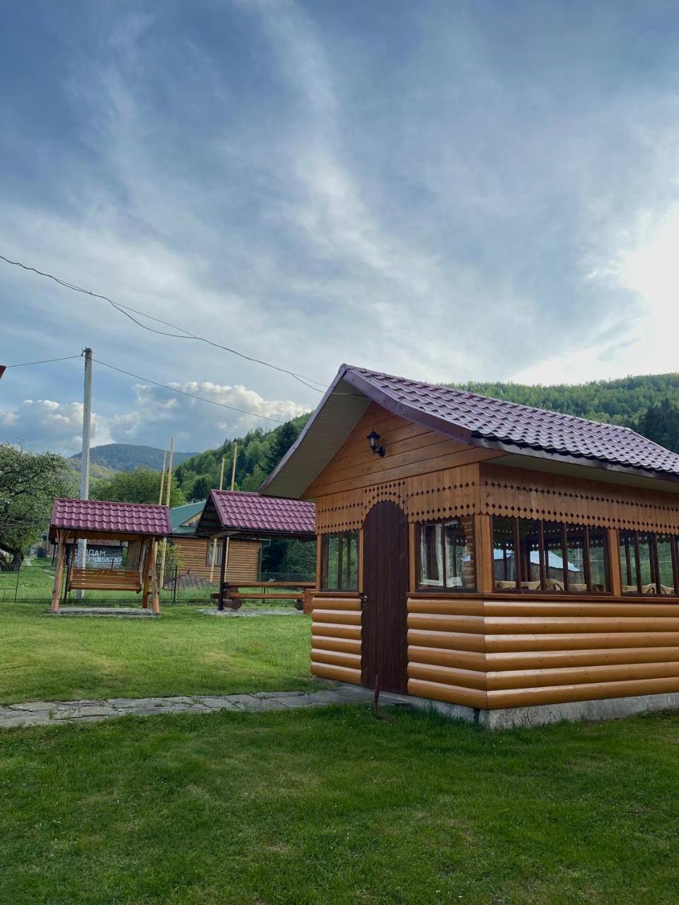 Карпатська Полонина Apartment Iaremcea Exterior foto